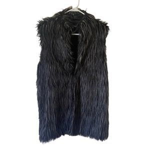 Adrianna Papell faux fur vest black size small